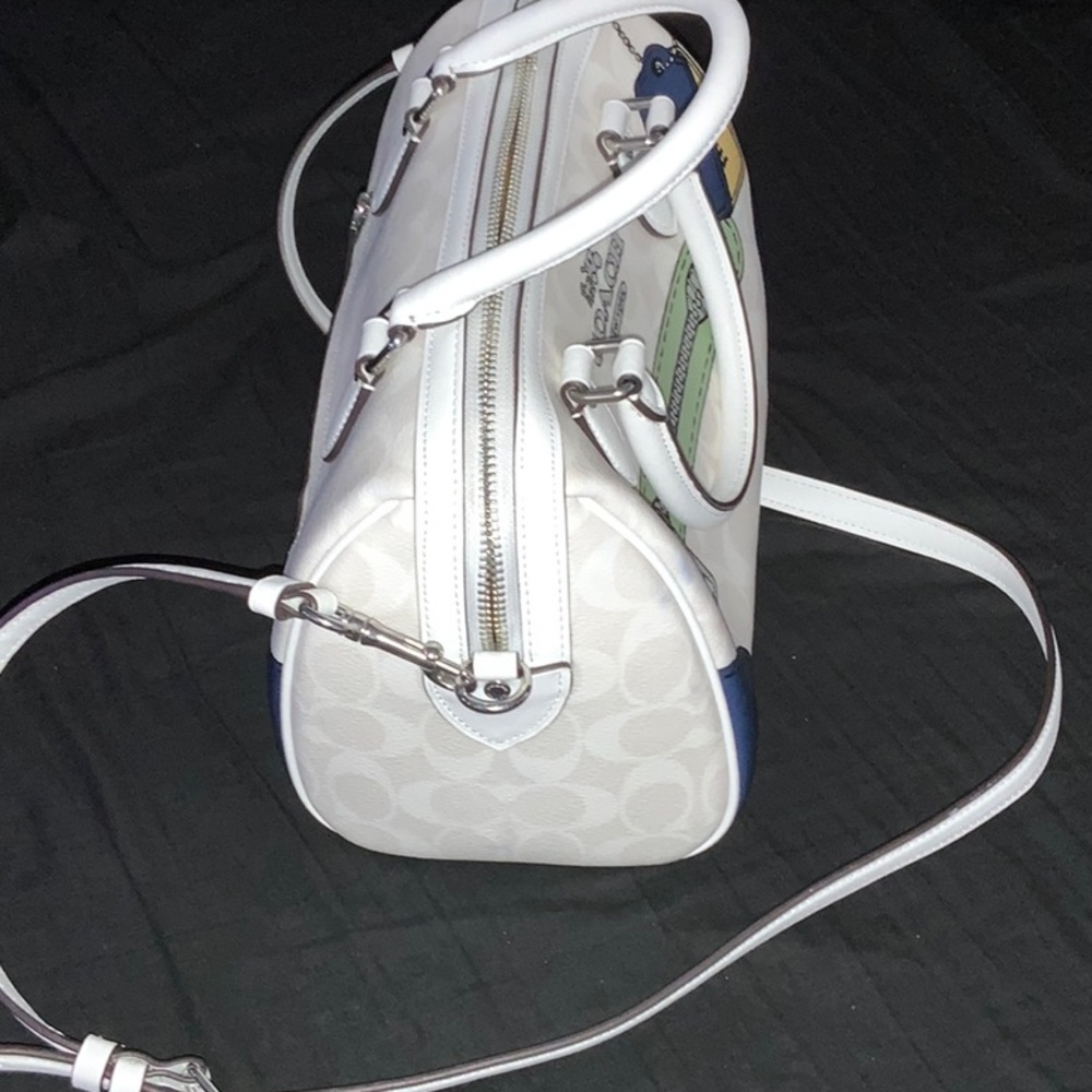 COACH White and Navy Satchel with Green Accent - Picture 6 of 7